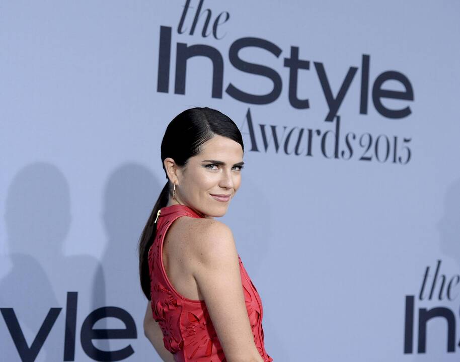 Karla Souza 