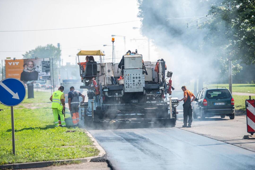 Už gatvių asfaltavimą Kaunas mokės dukart mažiau