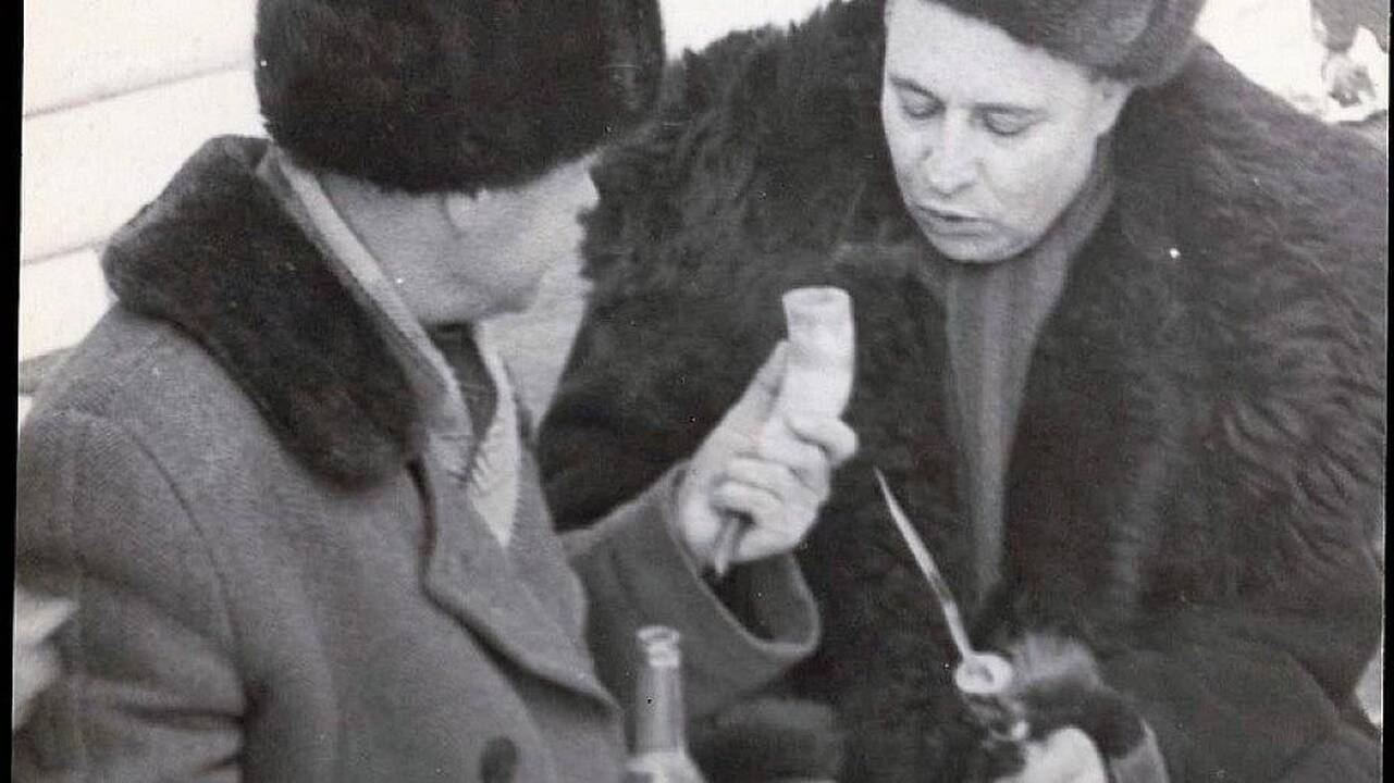 Politiniai sprendimai sovietmečiu būdavo priimami prie vaišių stalo