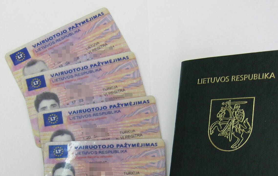 Vairuotojo pažymėjimas – ne asmens dokumentas
