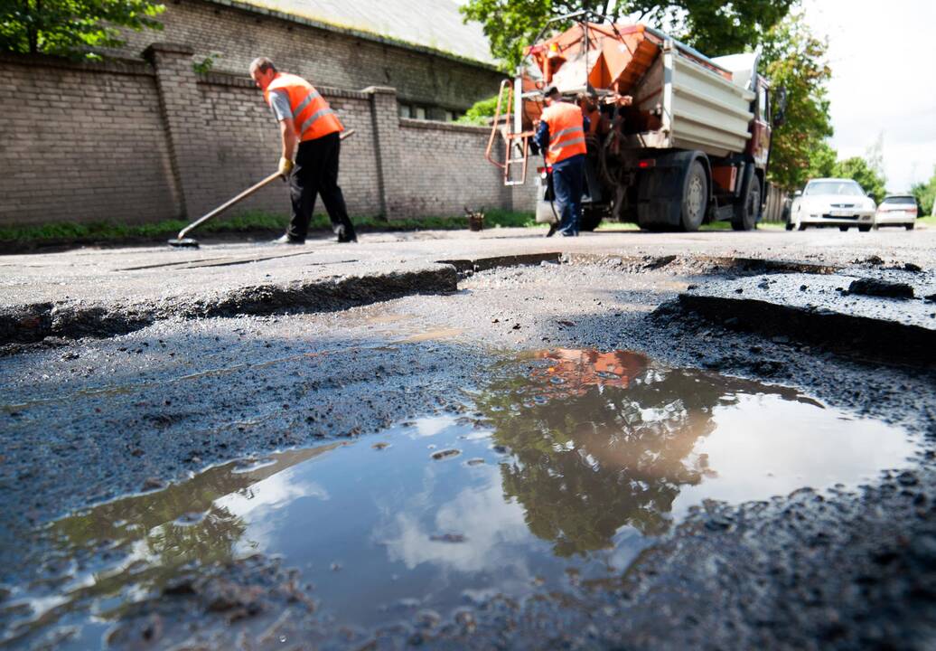 Kauno gatvėse vėl užvirė darbai