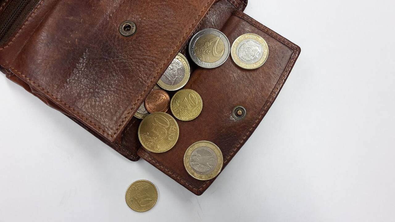 Kiek lietuviai vaikams skiria kišenpinigių?