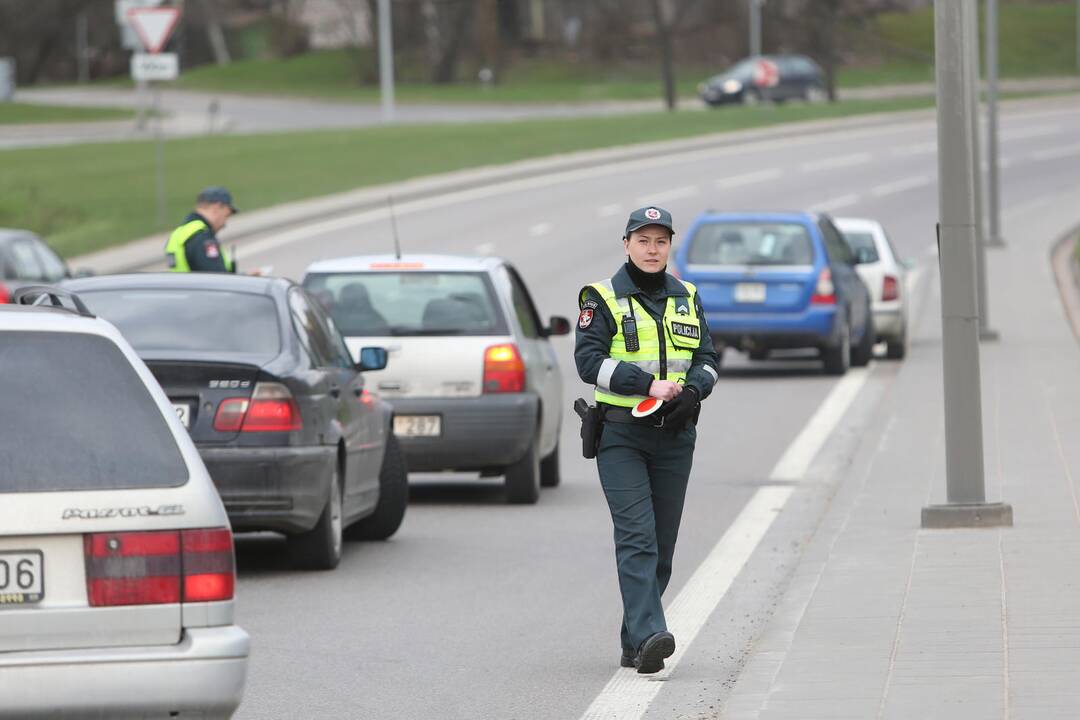 Priminimas: policija baus už mažiausią greičio viršijimą