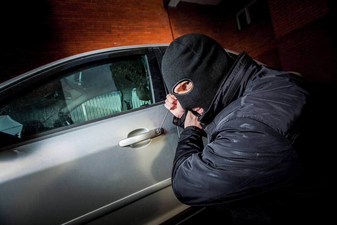 Biržuose iš Latvijos piliečio pavogtas automobilis