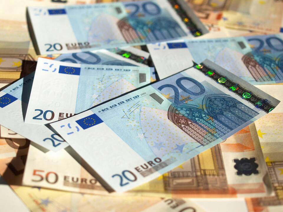 Reikalauja nuo 2016-ųjų liepos minimalią algą didinti iki 400 eurų