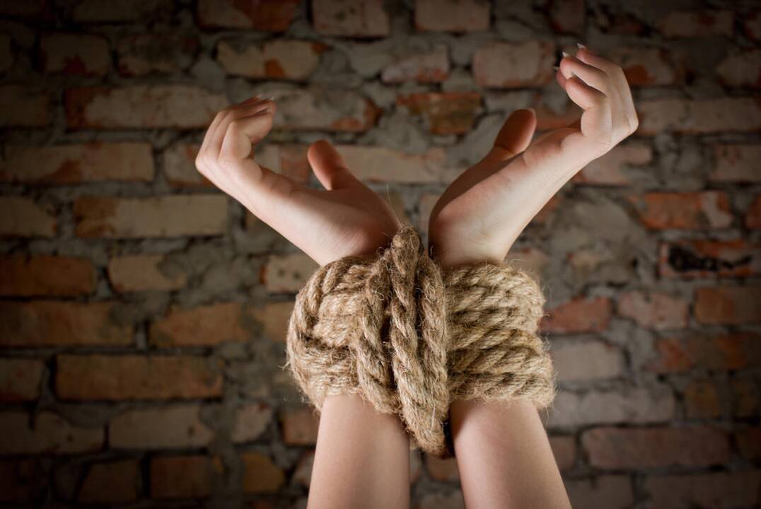 Kodėl XXI a. klesti prekyba žmonėmis?