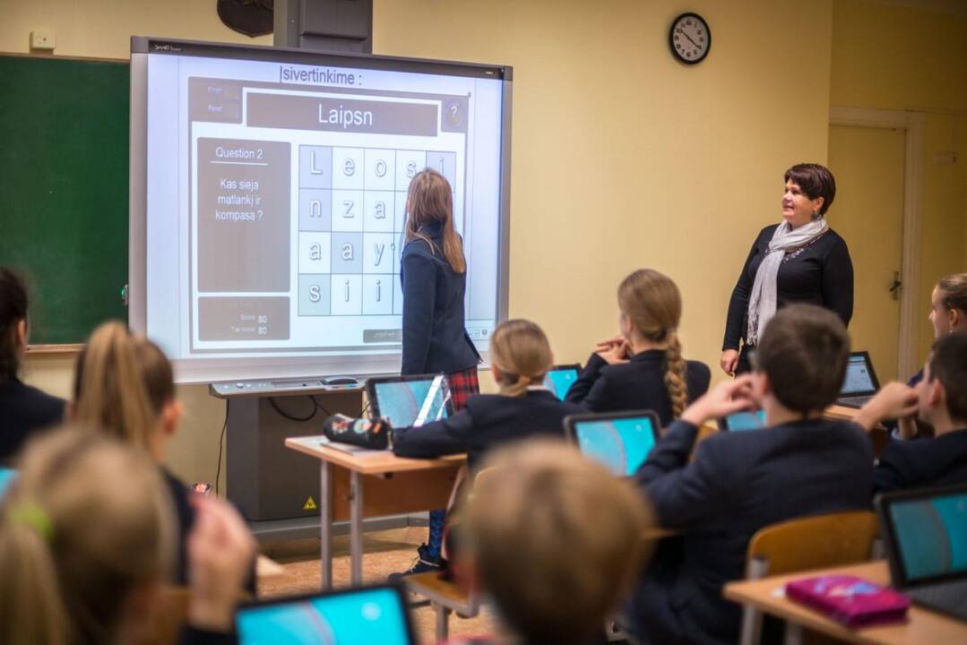 Tūkstančiai moksleivių padės atskleisti Kauno mokyklų bėdas