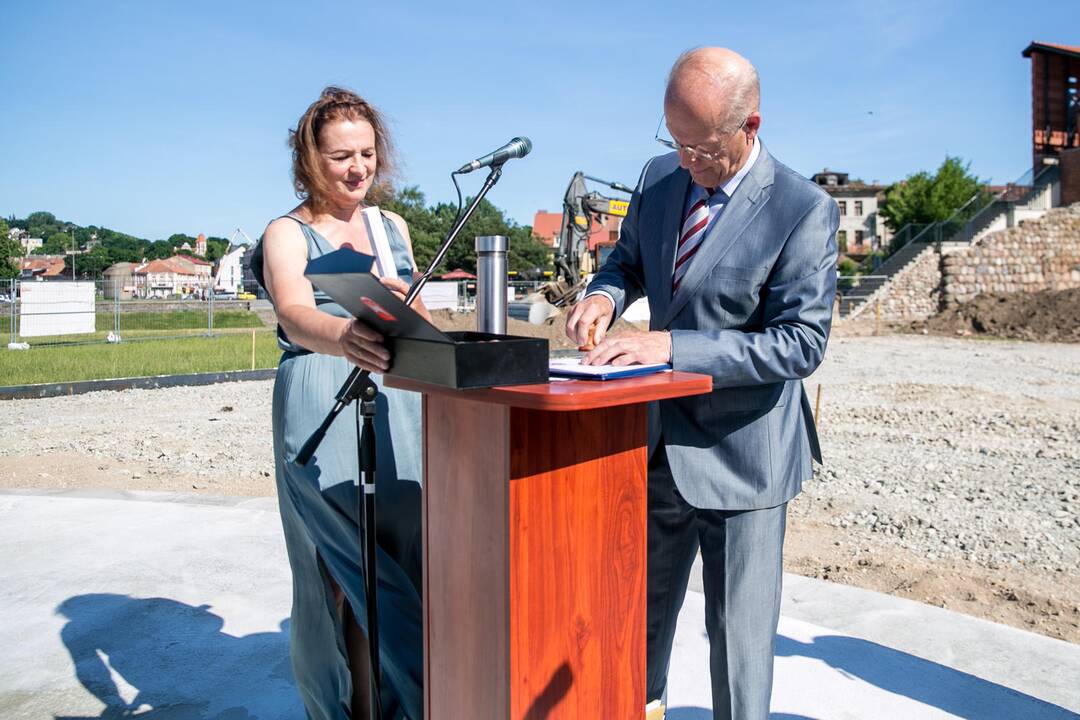 Įkasta Vyčio kapsulė