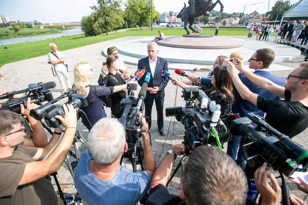 V. Ušackas kandidatuos į prezidento postą