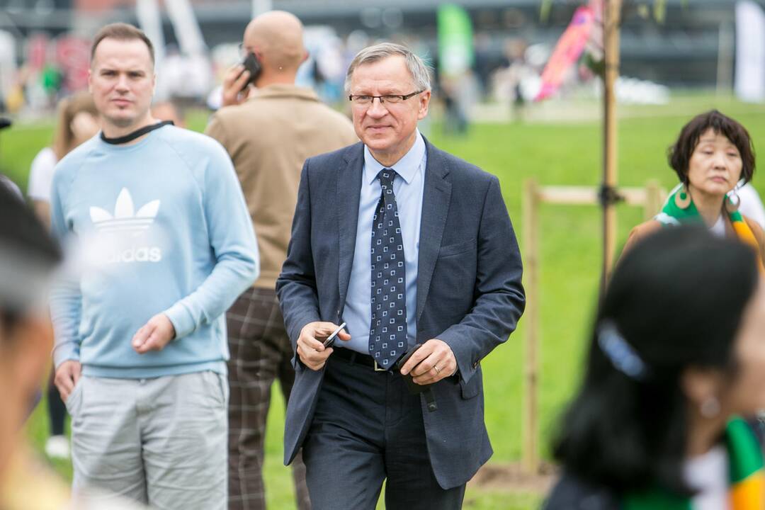Sakurų parko atidarymas