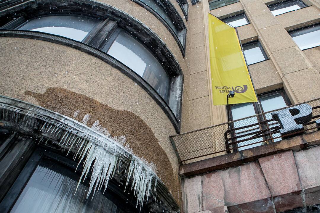 Kauno centrinį paštą užliejo vanduo