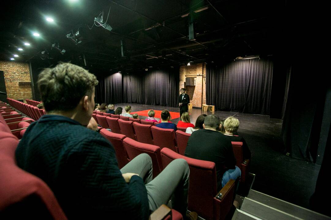 Ekskursija po Kauno dramos teatrą