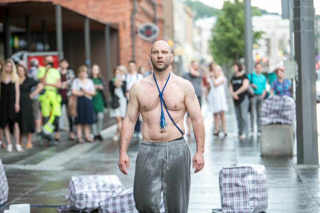 Atidaryta 12-oji Kauno bienalė