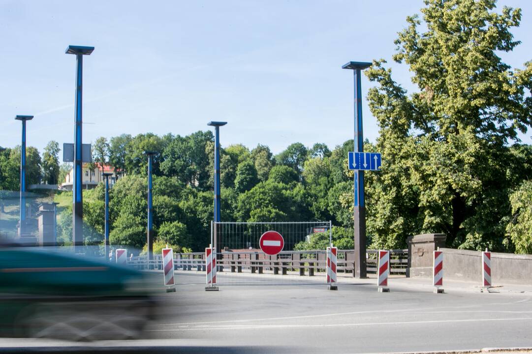 Uždarytas Aleksoto tiltas