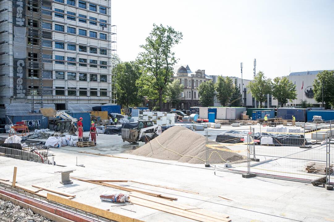Vienybės aikštės rekonstrukcijos darbai