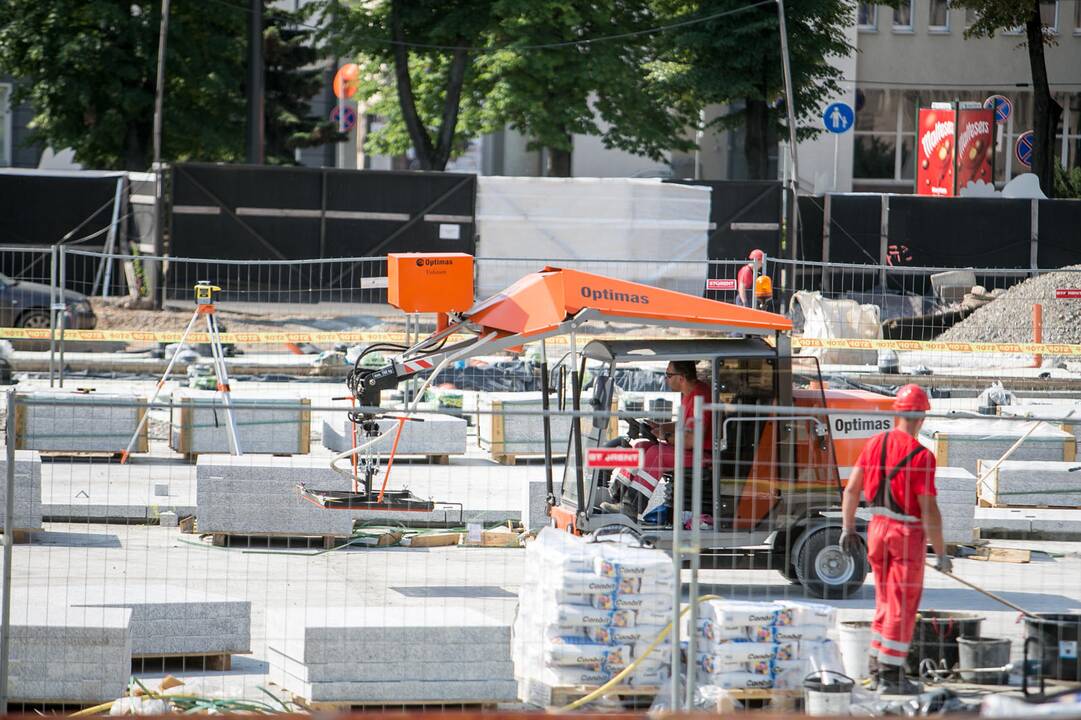 Vienybės aikštės rekonstrukcijos darbai