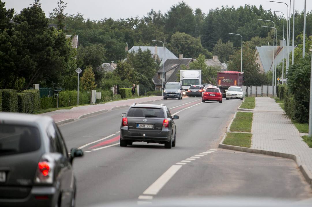 Protesto akcija prieš sunkiasvorius automobilius
