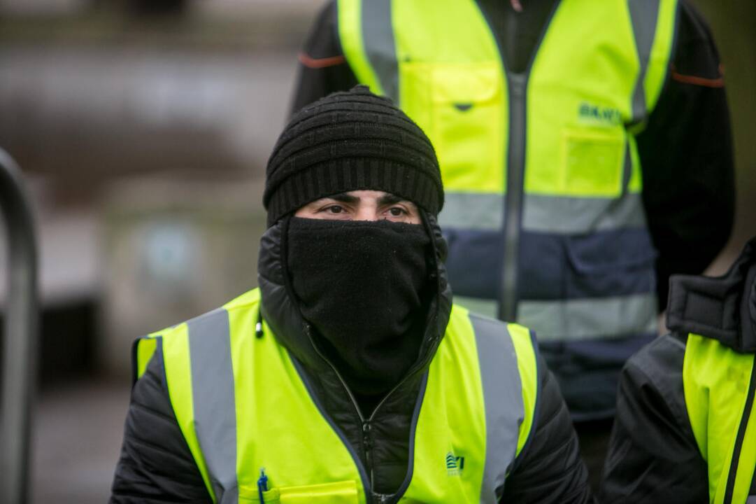 Stadioną statančių turkų protestas