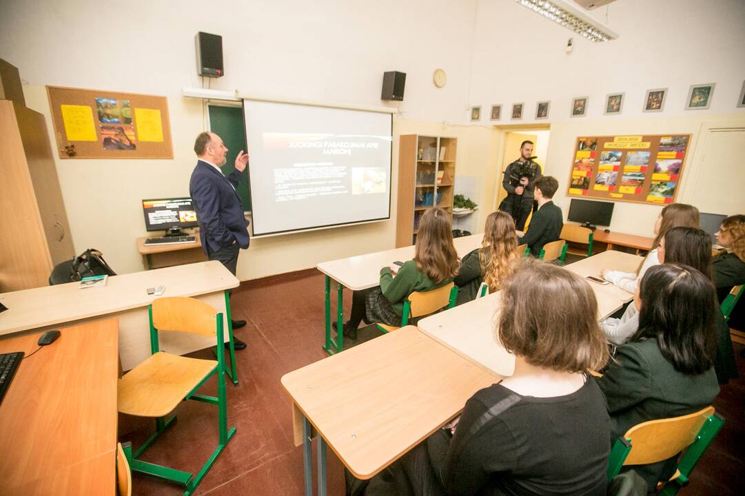 Aukštųjų kursų 100-metis Maironio universitetinėje gimnazijoje