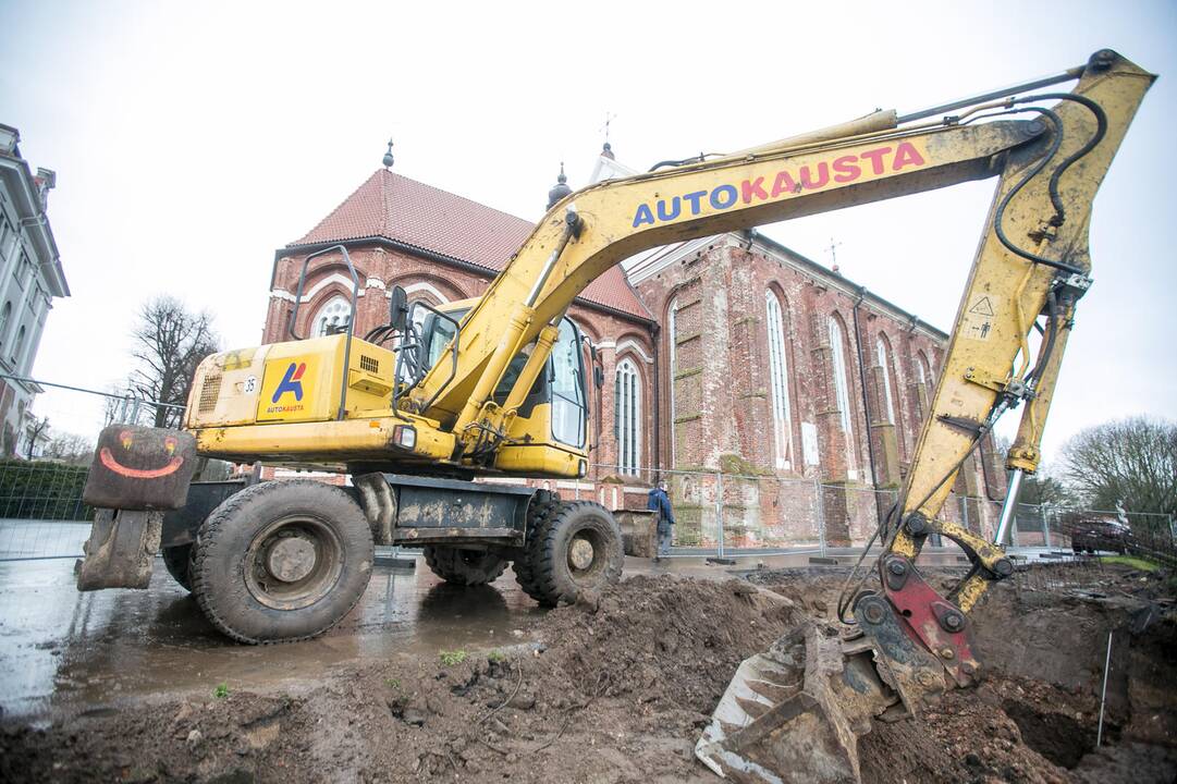 Archeologiniai radiniai šalia Šv.Jurgio bažnyčios