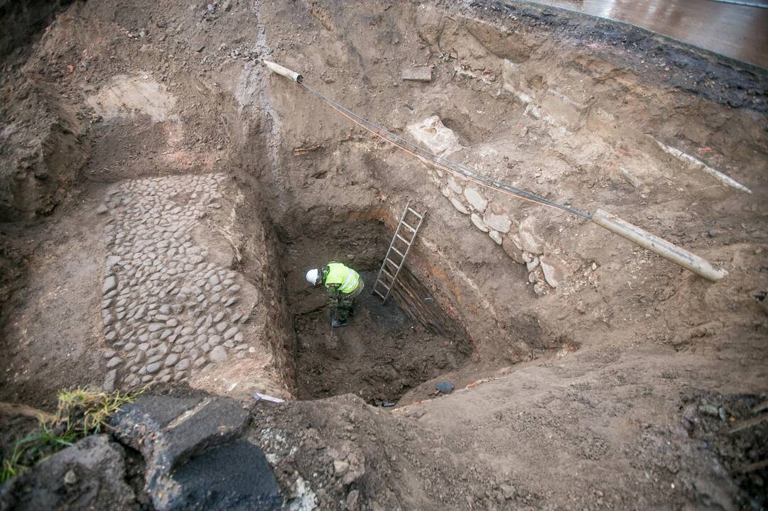 Archeologiniai radiniai šalia Šv.Jurgio bažnyčios