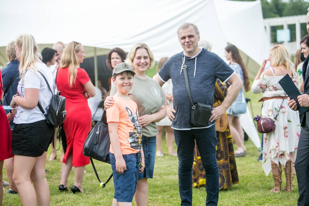 Padėkos šventė medikams, savanoriams ir geradariams