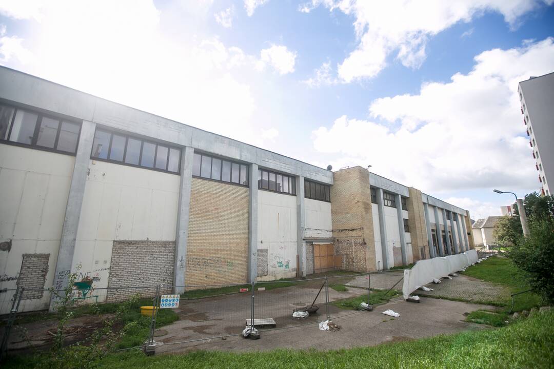 Kalniečių prekybos centro rekonstrukcija