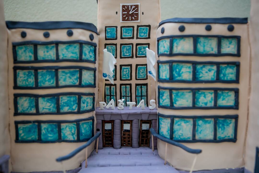 Tarpukario modernistiniai pastatai virto tortais