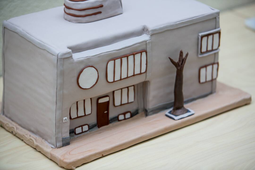Tarpukario modernistiniai pastatai virto tortais