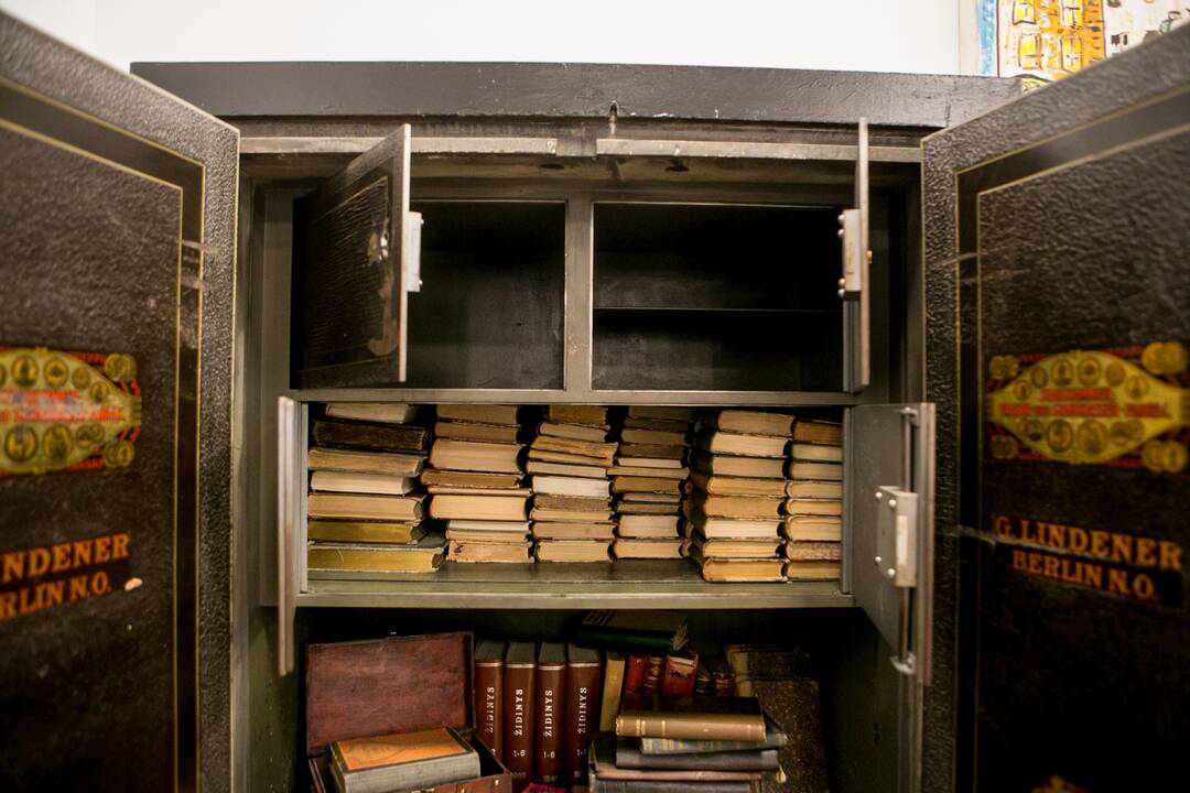 Įminta V. Kudirkos viešosios bibliotekos seifo mįslė