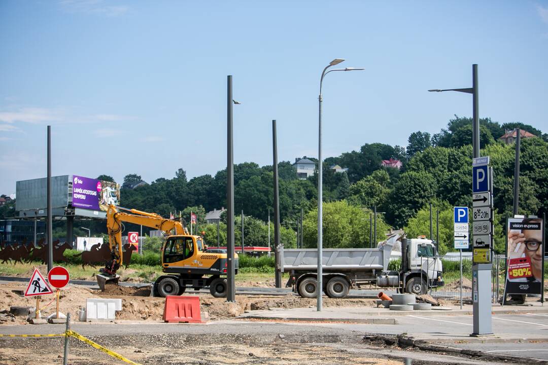 Pilies žiede remonto darbai vyksta pilnu tempu