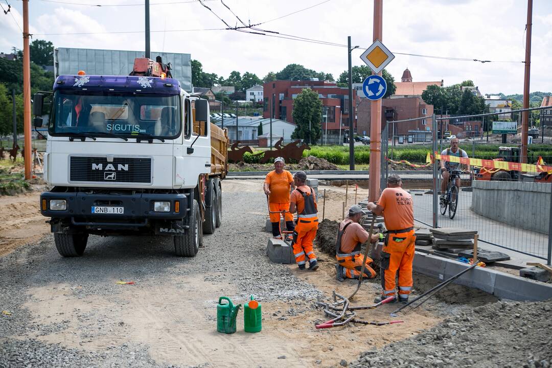 Pilies žiede remonto darbai vyksta pilnu tempu