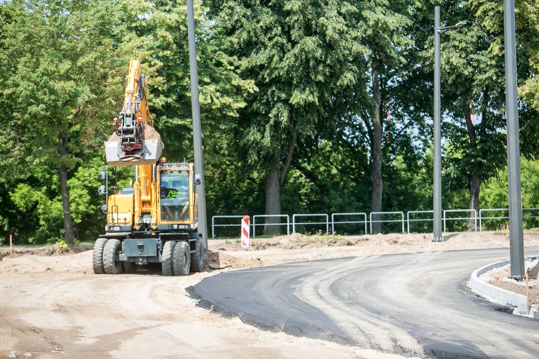 Pilies žiede remonto darbai vyksta pilnu tempu