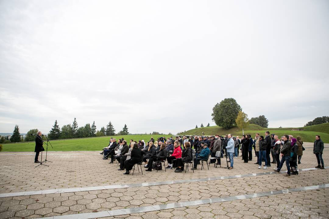 Žydų genocido dienos minėjimas IX forte
