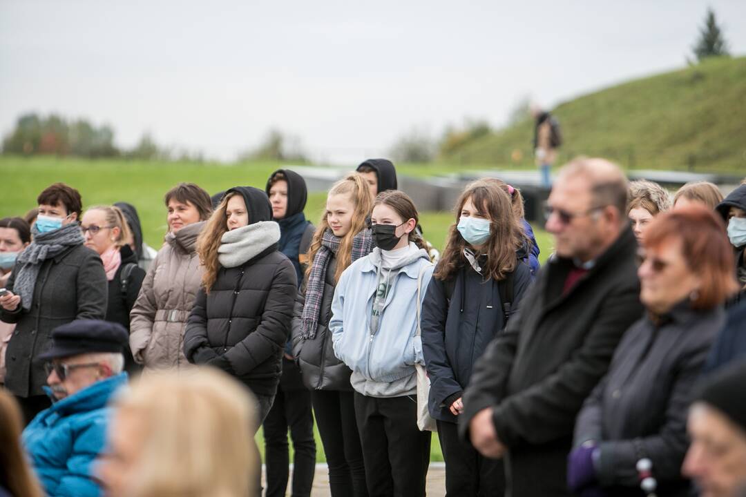 Žydų genocido dienos minėjimas IX forte