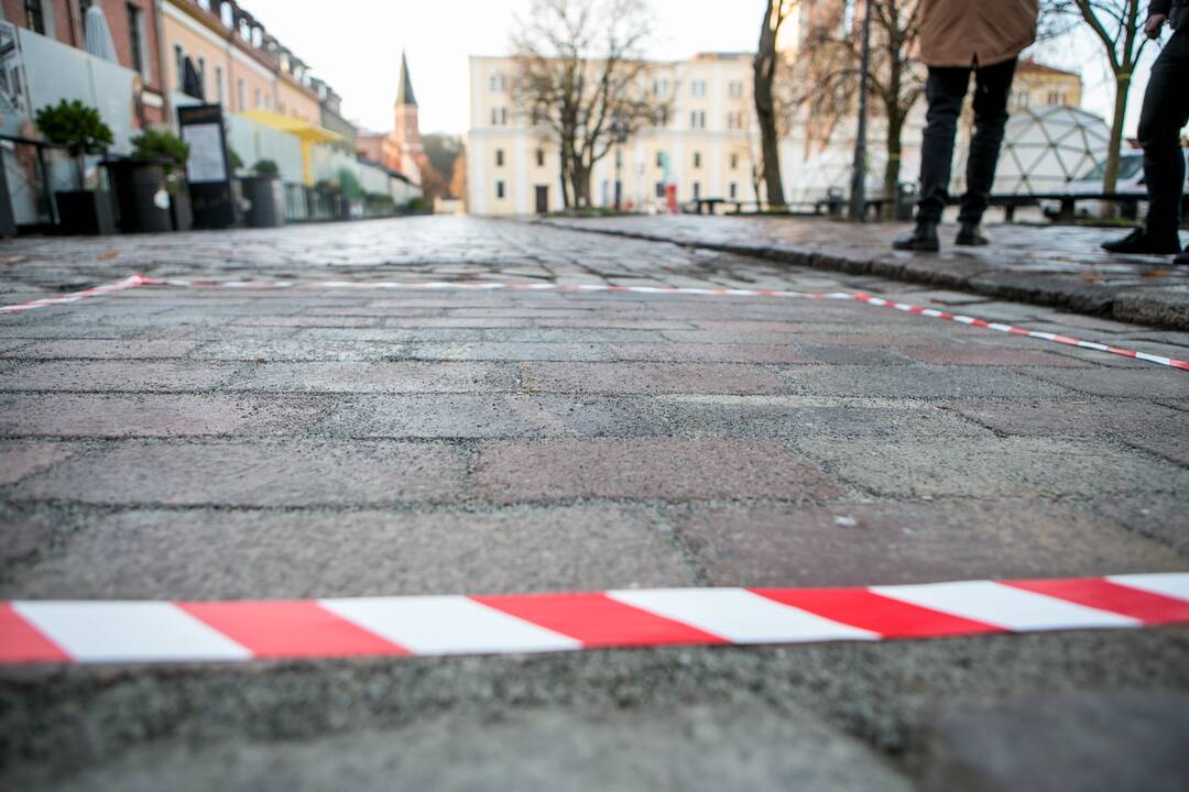 Pristatytas Vilniaus gatvės nulygintas grindinys