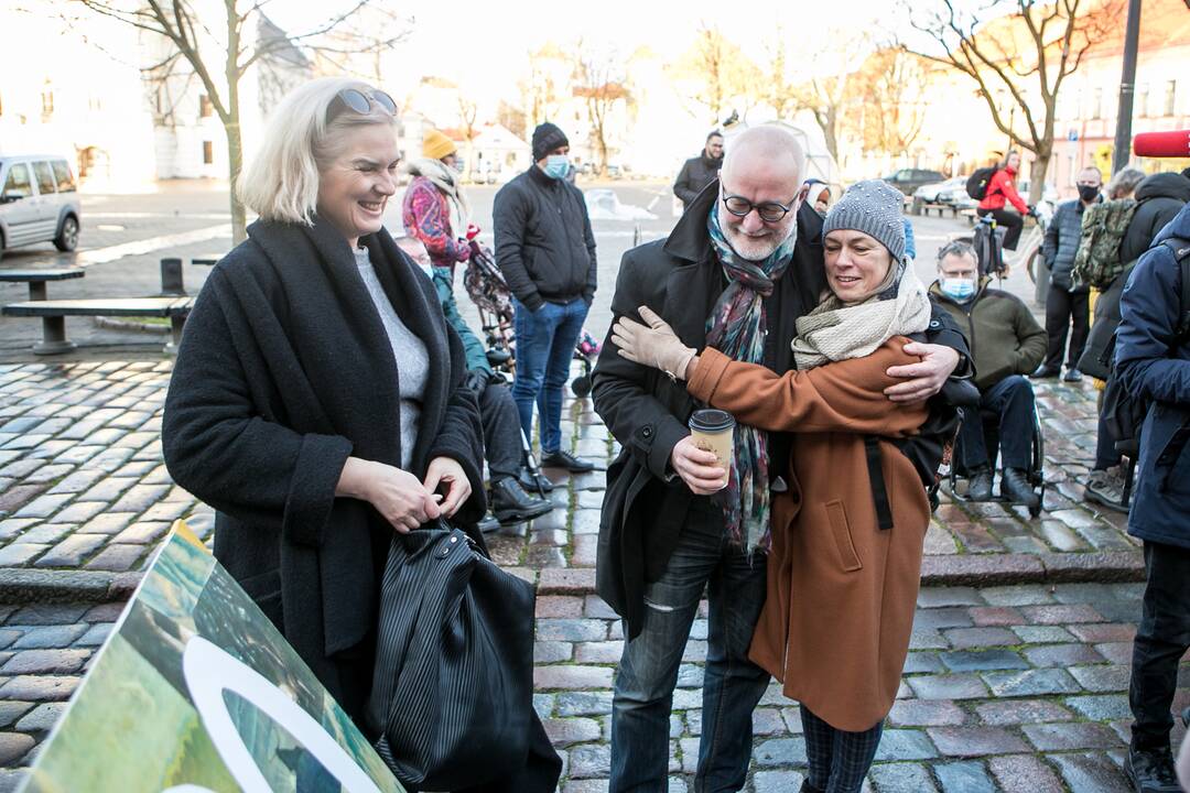 Pristatytas Vilniaus gatvės nulygintas grindinys