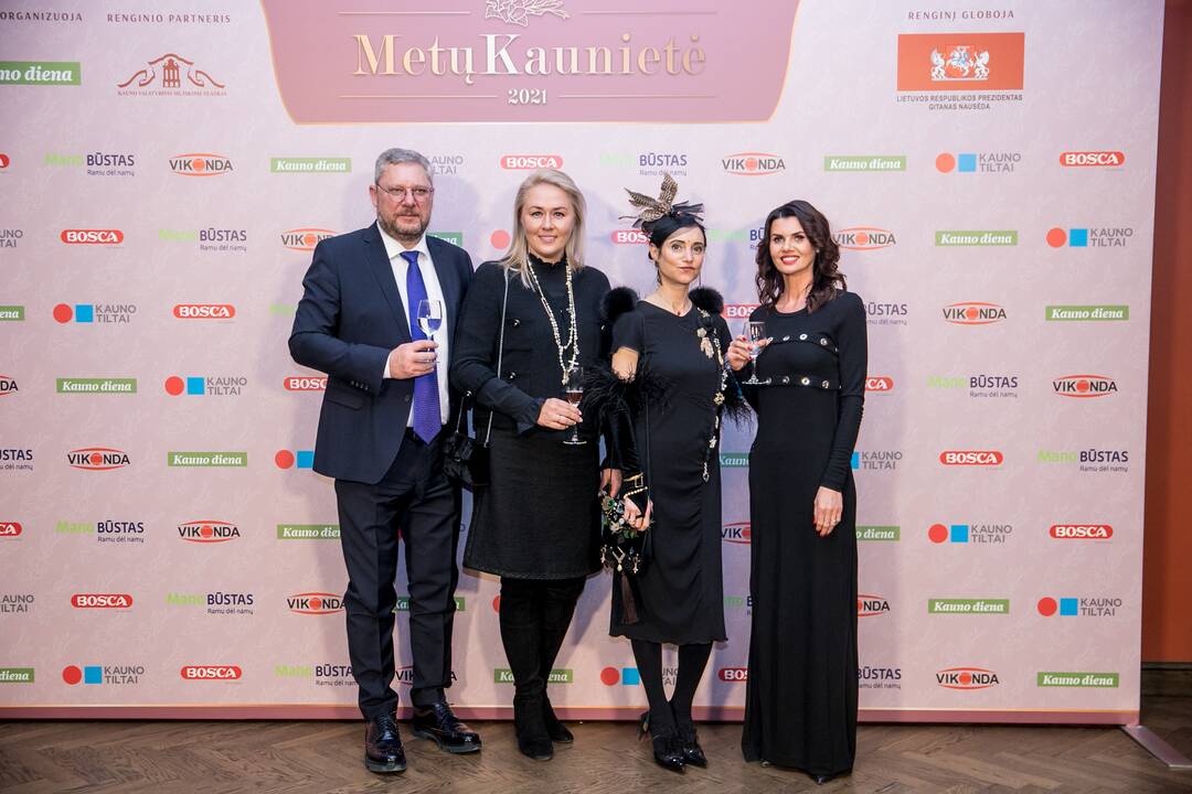 „Metų kaunietė 2021“ apdovanojimų svečiai