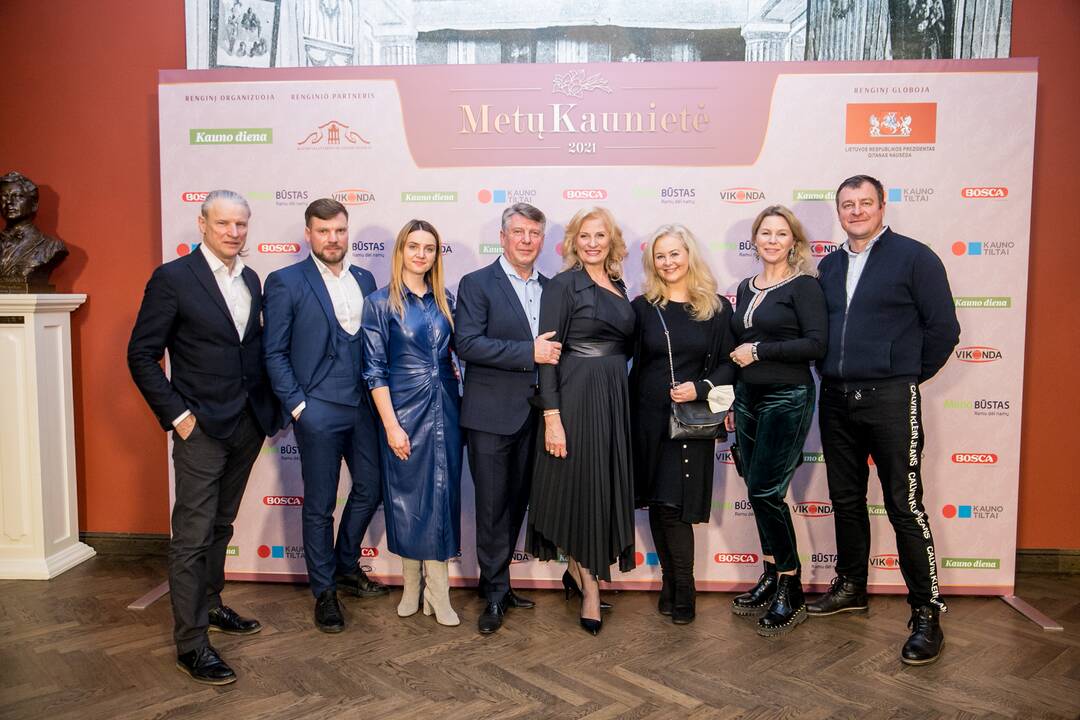 „Metų kaunietė 2021“ apdovanojimų svečiai