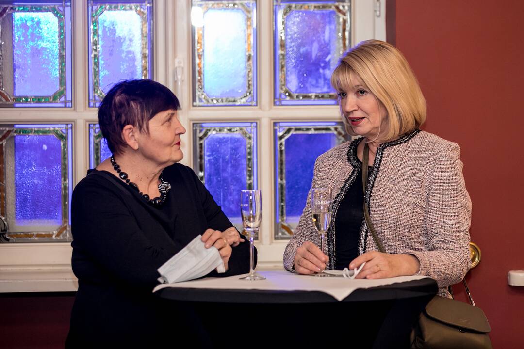 „Metų kaunietė 2021“ apdovanojimų svečiai