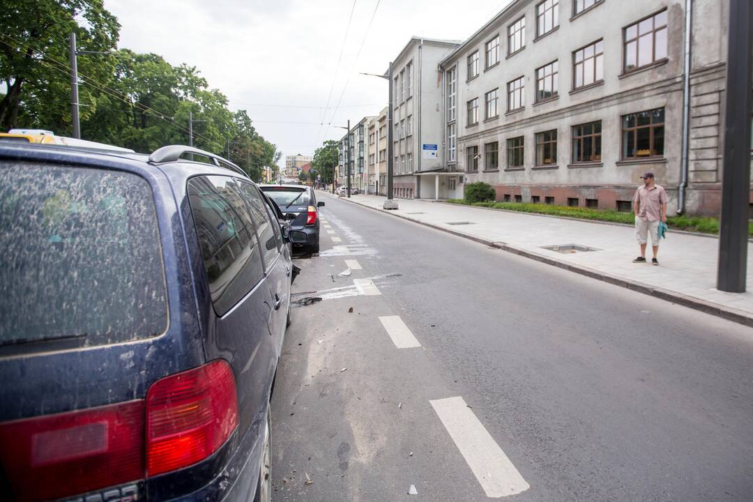 Keturių mašinų avarija Vytauto pr.