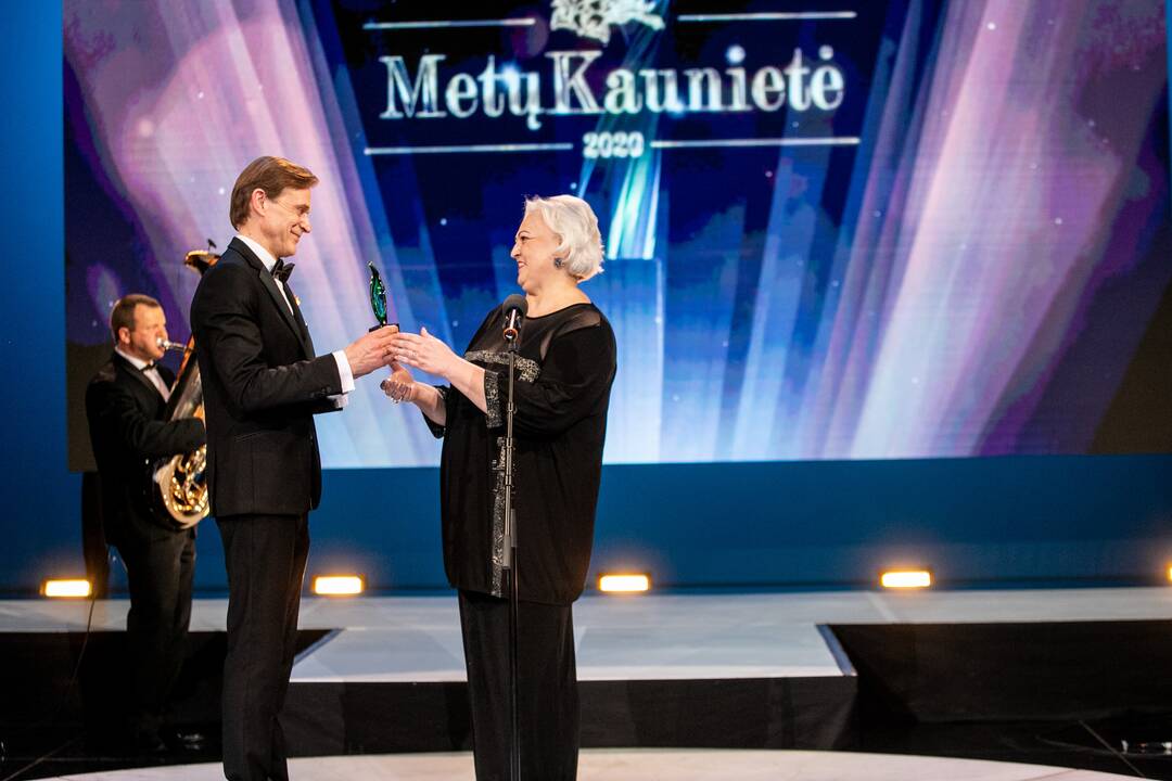 Uždaros „Metų kaunietės“ rinkimų apdovanojimų iškilmės