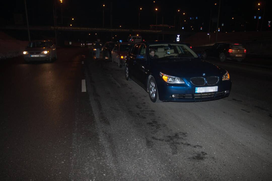 Nuokalnės g. – keturių automobilių avarija