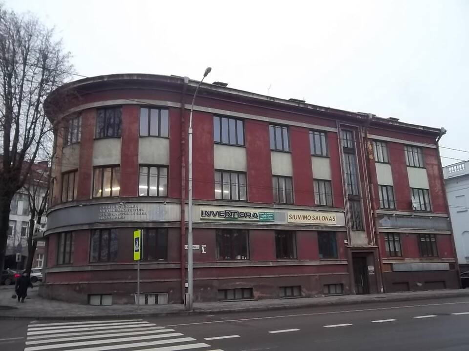 K. Donelaičio gatvės korpuse buvo įsikūręs garsusis I. Arbit Blato muzikos instrumentų salonas