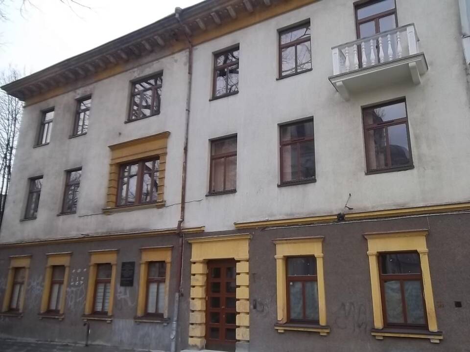 K. Donelaičio gatvės korpuse buvo įsikūręs garsusis I. Arbit Blato muzikos instrumentų salonas