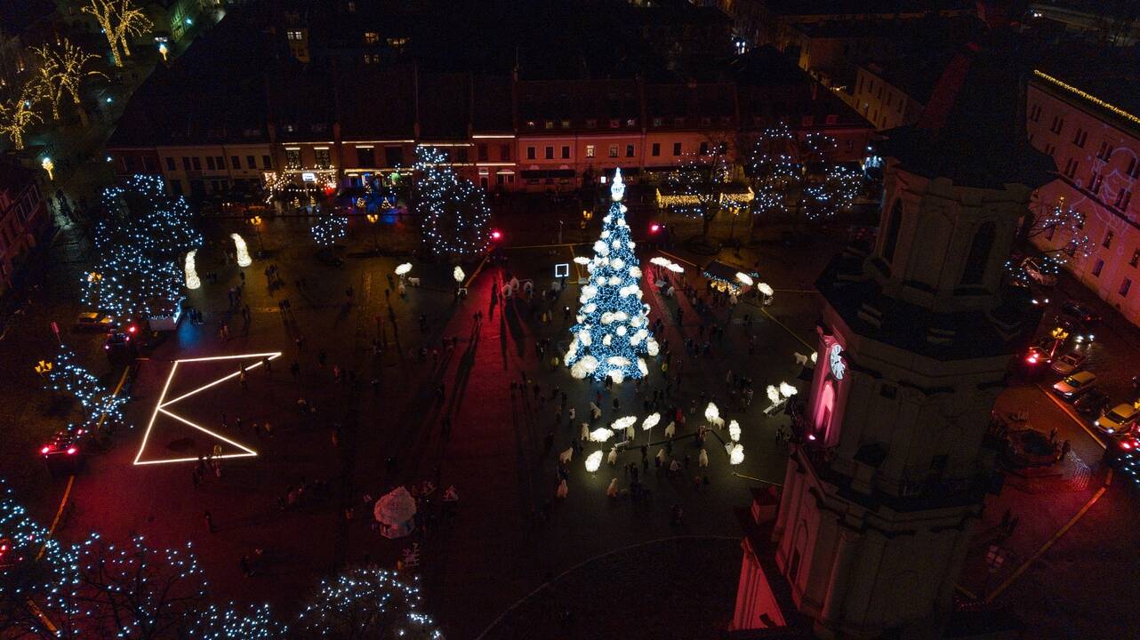 Šventinės Kauno Kalėdų eglės įžiebimo akimirkos