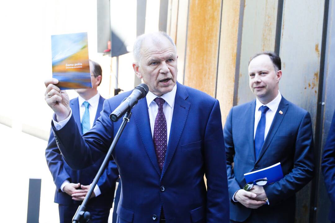Pirmojo Lietuvoje gama peilio pristatymo ceremonija