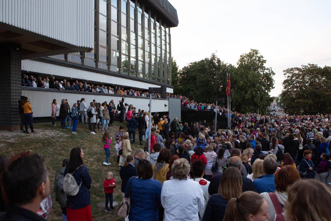 Iškilmingas Operos ir baleto teatro fontano atidarymas