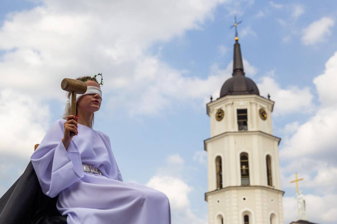 Vilniaus universiteto darbuotojų, studentų ir alumnų eisena