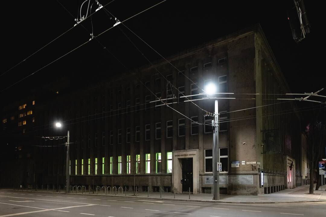 Šviesų instaliacija Kauno kultūros centre